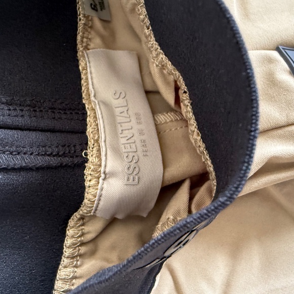 Kids Fear of God Essentials Relaxed Trouser Size S - Picture 5 of 10